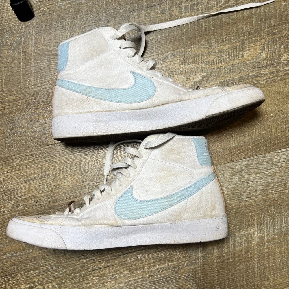 Nike Blazer‎ Mid '77 IndigoWomen's Shoes White Light Blue Embroidered Fig